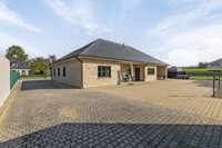  Rustig gelegen, prachtig afgewerkte woning met grote tuin. 21