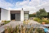 Instapklare bungalow met rustige ligging te LEDE 25