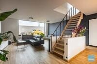 Perfect gelegen commerciële ruimte + prachtig appartement. 10