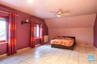 Ruime woning met zicht op de velden en polyvalente ruimte  12