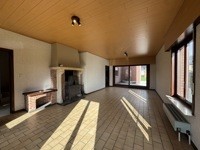 Ruime woning met 3 slaapkamers, garage en tuin te Wichelen 5